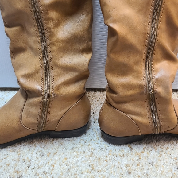 Riding boots - Picture 3 of 3